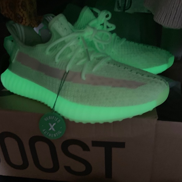 adidas Shoes - Yeezy Boost 350 V2 GID Glow in The Dark